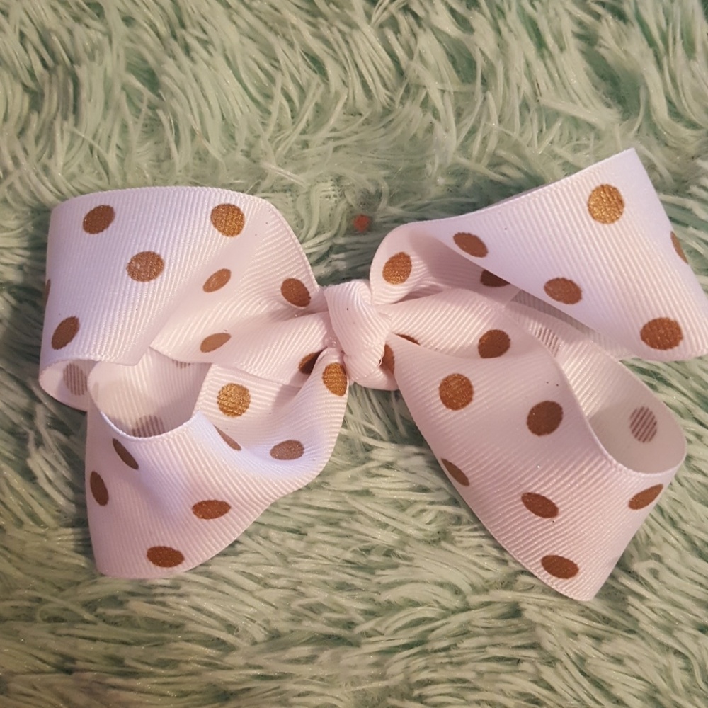 Hair bow